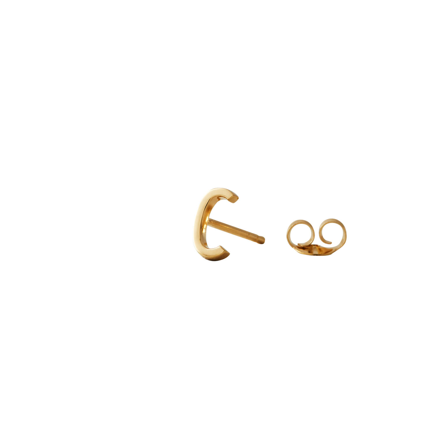 Design Letters Ohrstecker Buchstabe C – 18K vergoldet