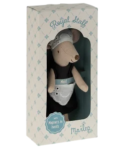Alternative view of Dienstmädchen Maus mit Zubehör von Maileg